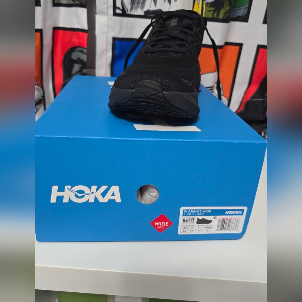 Brand New In Box New Hoka Arahi 8 Women's All-Black Sneakers.Size 8.5 Wide